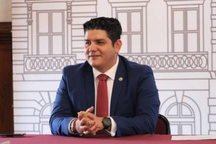 La Revocación de Mandato se aplicará también en Michoacán y que la ciudadanía decida la permanencia del Ejecutivo Estatal: Dip. Fermín Bernabé